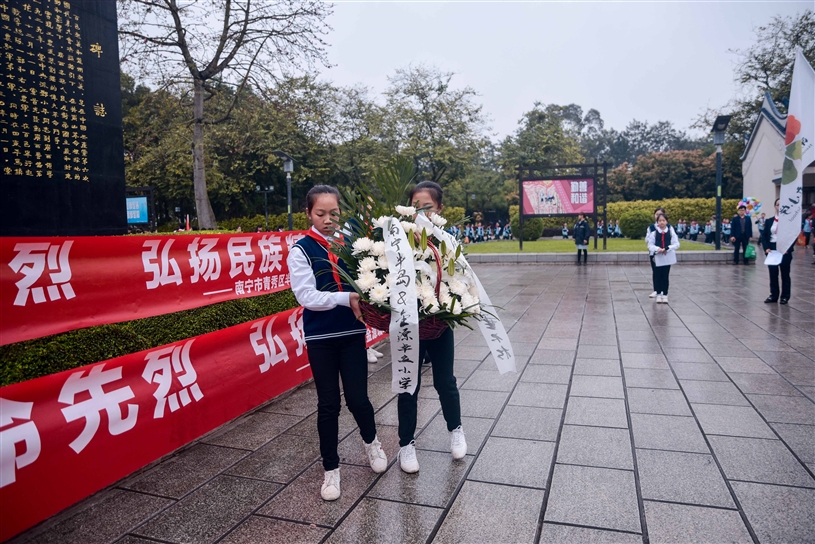 南宁市金源城卓立小学